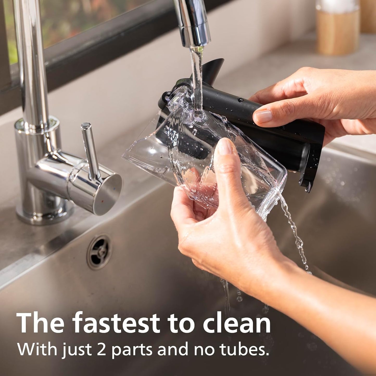 Philips 5500 Series Bean to Cup Coffee Machine – 20 Hot & Iced drinks, LatteGo Milk Frother, Fastest-to-Clean, 40% Quieter, Ceramic Grinder, Fully Automatic Espresso & Cappuccino maker – EP5546/70